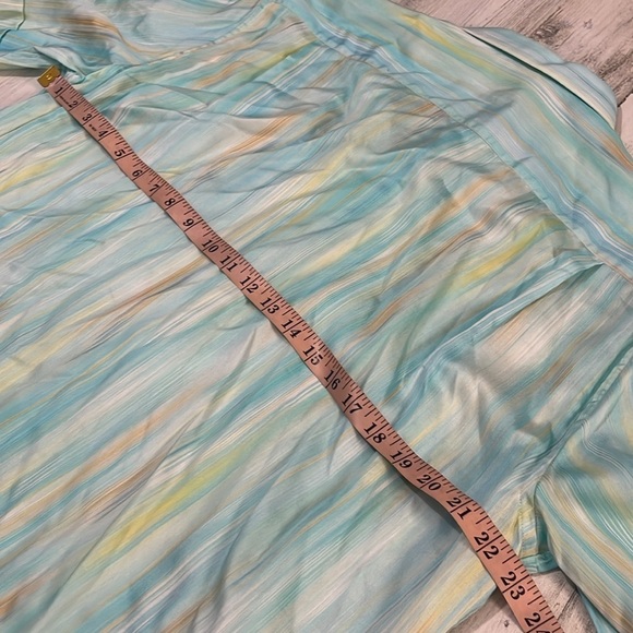 Solemare Maus & Hoffman Watercolor Button Down Size Large. NWT - Picture 6 of 8